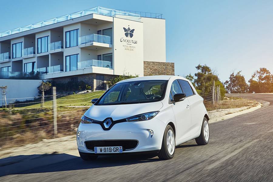 2018-as Renault Zoe elektromos autó elölről